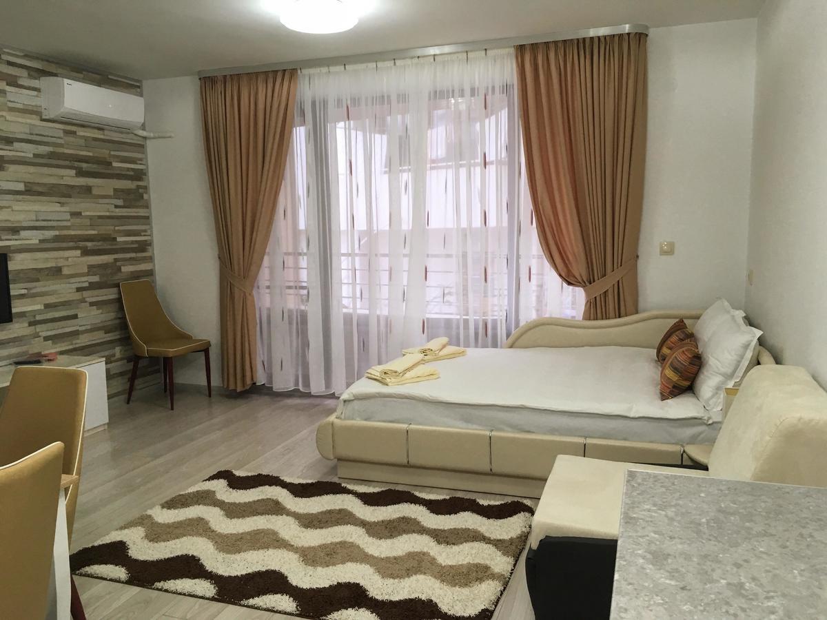 סנדנסקי Apartment Park Comfort מראה חיצוני תמונה
