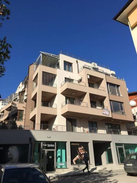 סנדנסקי Apartment Park Comfort מראה חיצוני תמונה