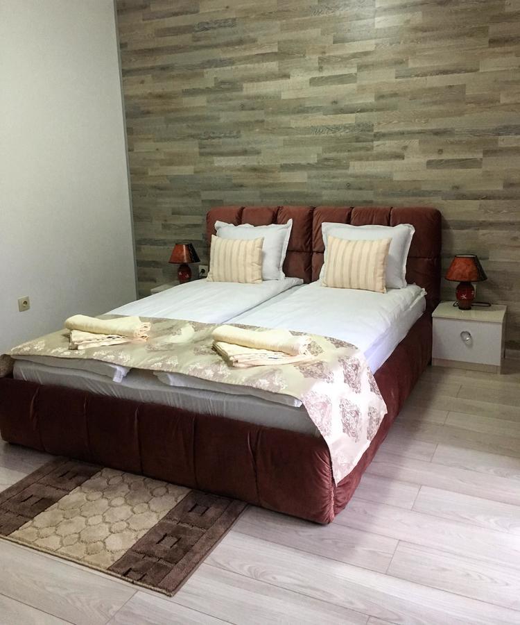 סנדנסקי Apartment Park Comfort מראה חיצוני תמונה