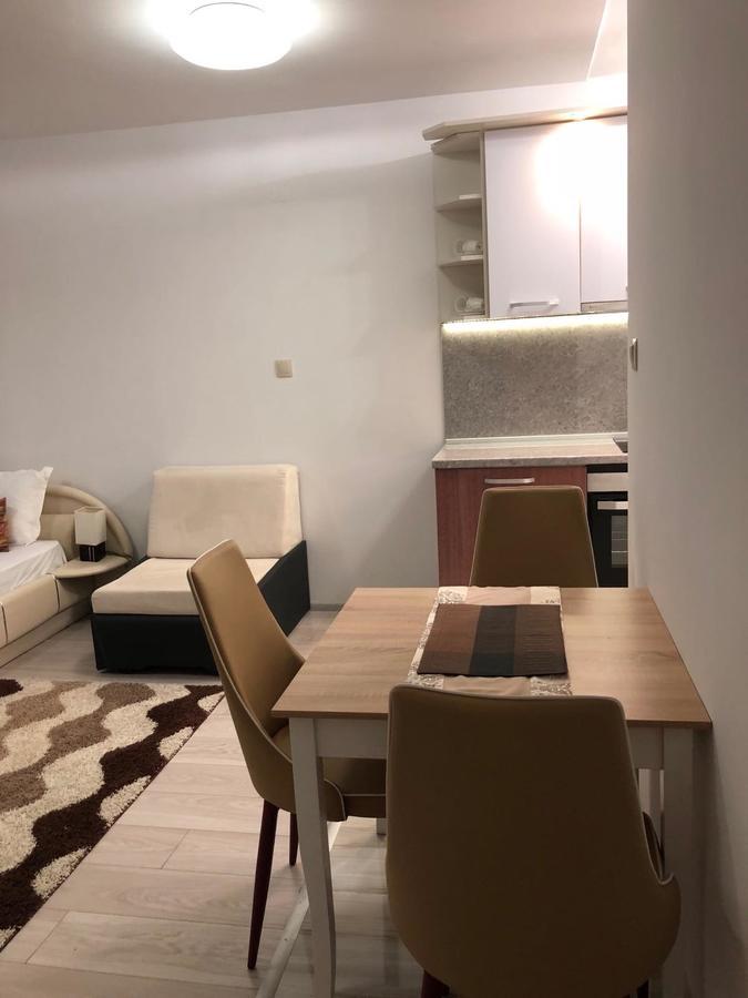 סנדנסקי Apartment Park Comfort מראה חיצוני תמונה