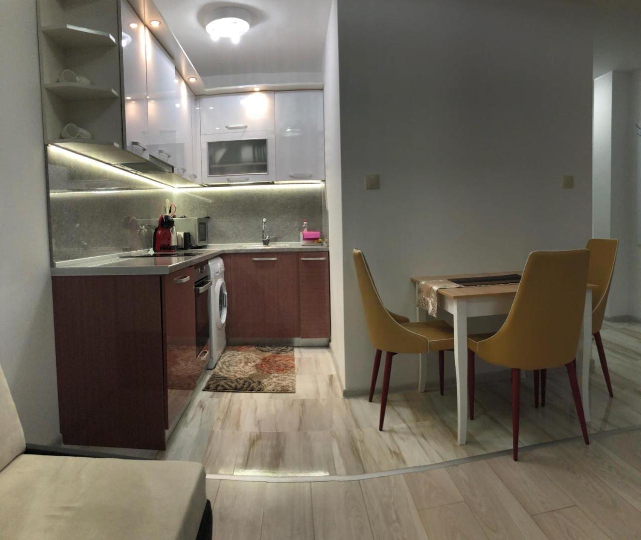 סנדנסקי Apartment Park Comfort מראה חיצוני תמונה